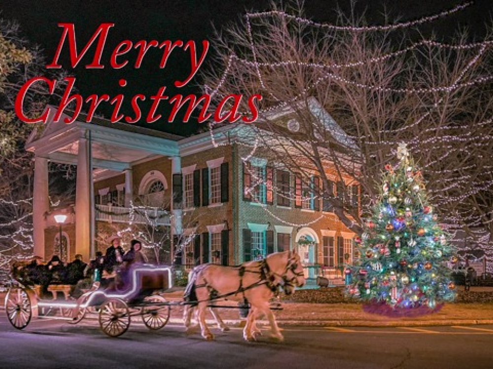 2023 Jack Anthony Dahlonega Courthouse Christmas Card Set Cranberry