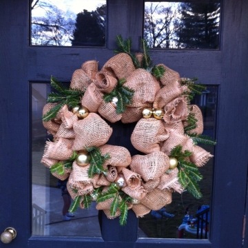 Cranberry Corners Customer Photo | Burlap Wreath for Christmas